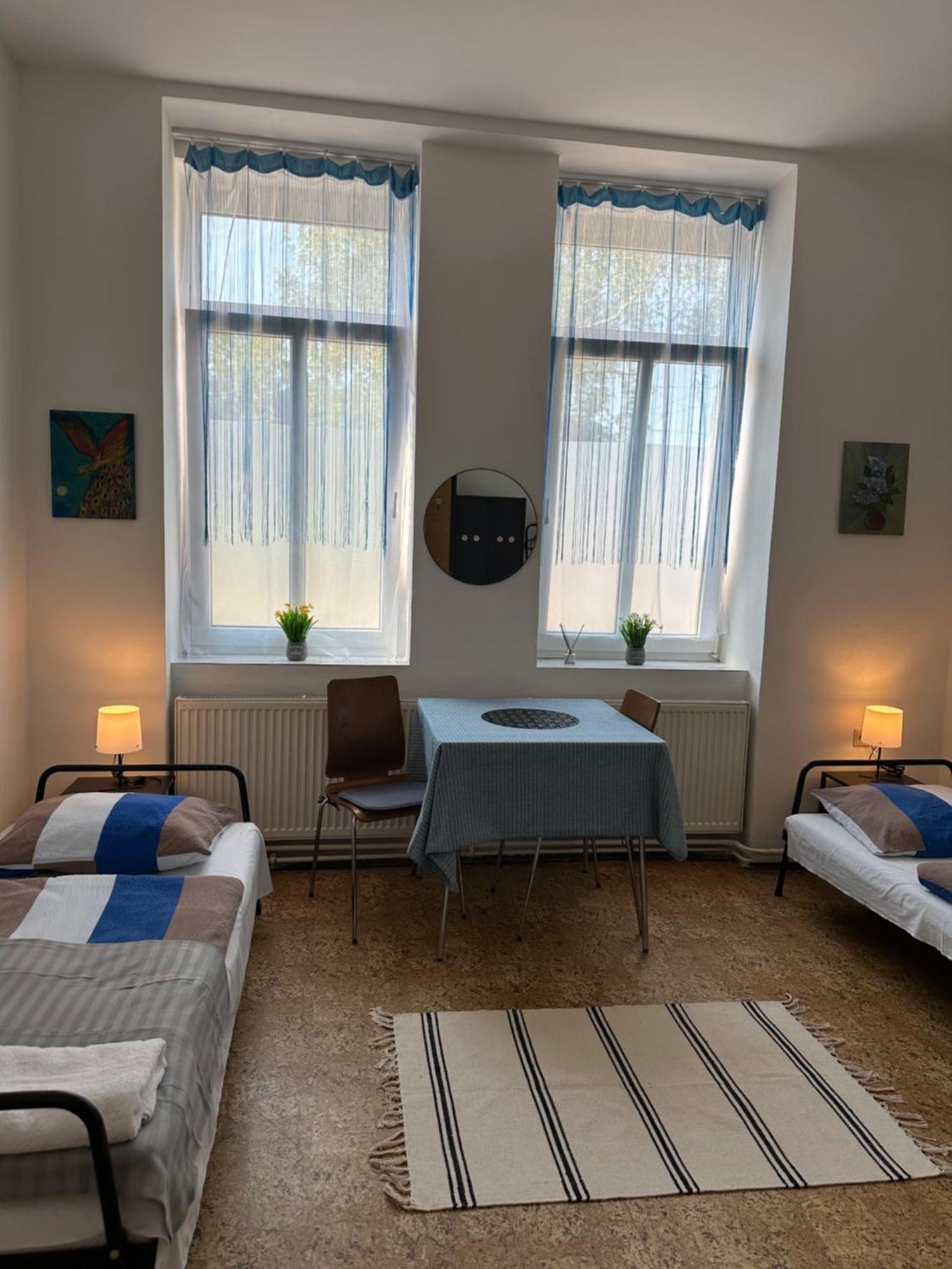 Hostel Kolotuk Hradec Králové Zewnętrze zdjęcie